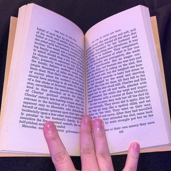 Scholastic Classic Call of The Wild Book - Picture 3 of 4